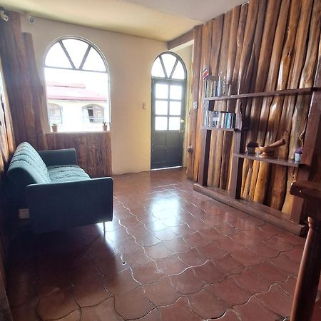 Hotel Cortez Azul 알라후엘라 외부 사진