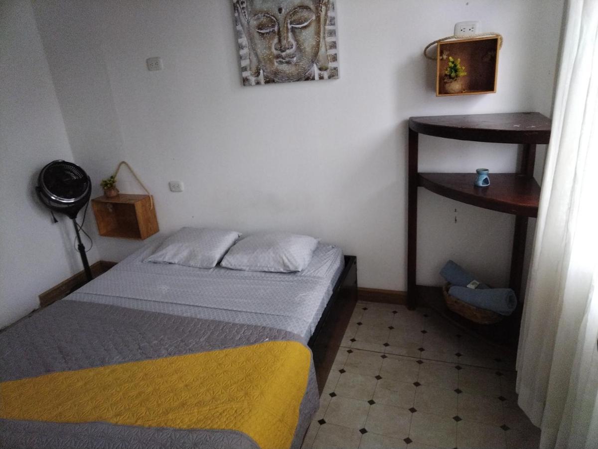 Hotel Cortez Azul 알라후엘라 외부 사진