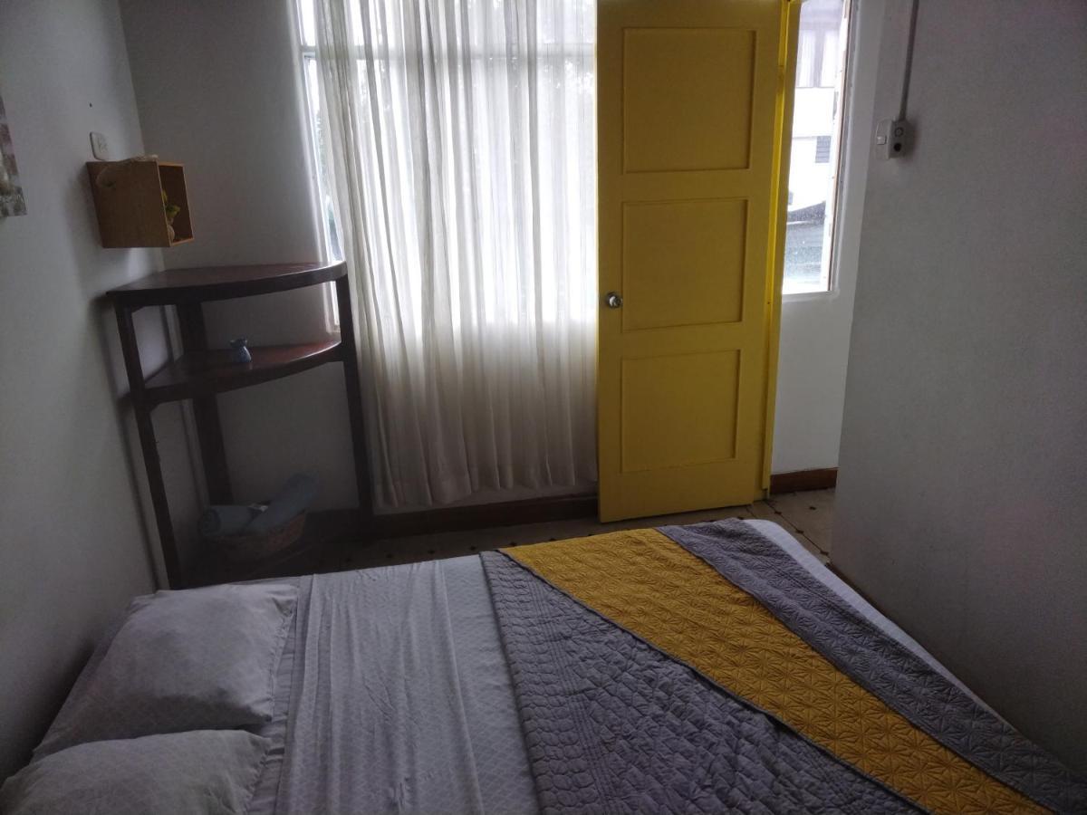 Hotel Cortez Azul 알라후엘라 외부 사진
